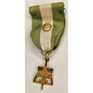 Vintage Boy Scouts 10K Gold Filled Scouter's Training Medal